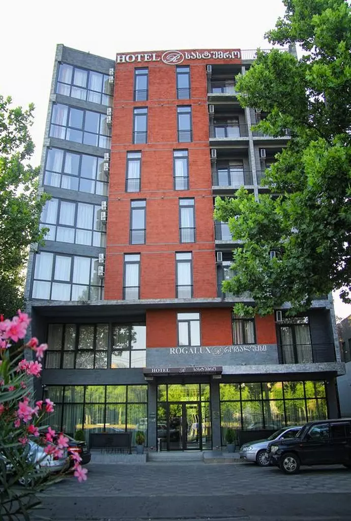 HOTEL ROGA LUX TBILISI_shabavizparvaz_01.jpg